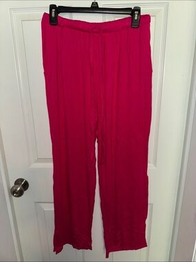 NWT Acting Pro Hot Pink Elastic Waist Lounge Pants with Leg Slits